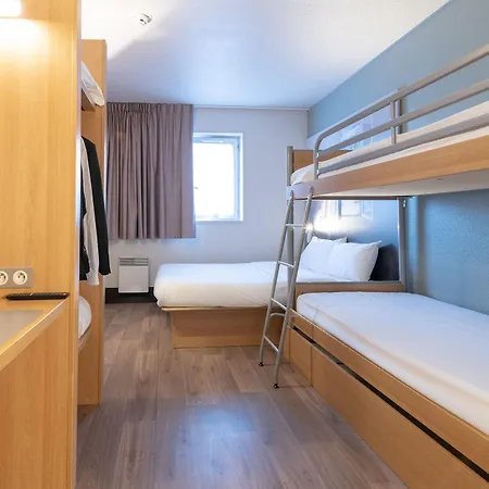 B&B Hotel Avignon 2 2*