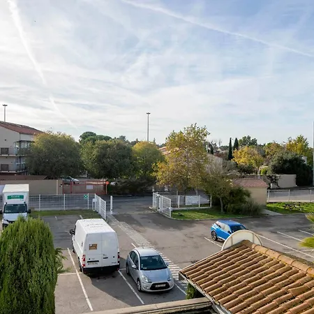 B&B Hotel Avignon 2 Hotel 2*