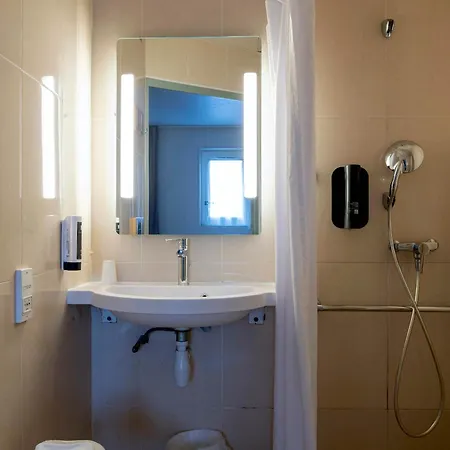 B&B Hotel Avignon 2