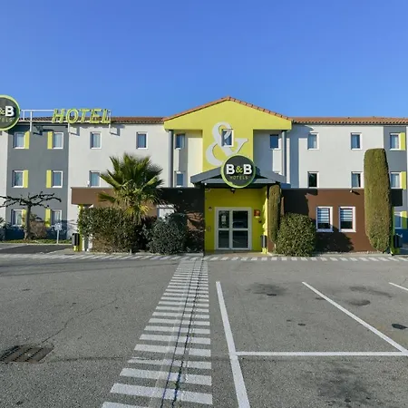 Hotel B&B Hotel Avignon 2 2*